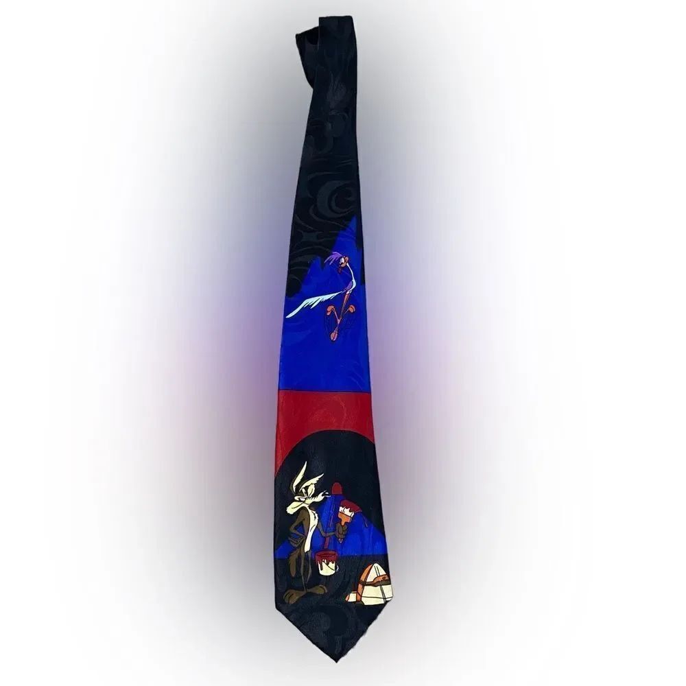 Vintage Looney Tunes Wile E. Coyote and Road Runner Neck Tie